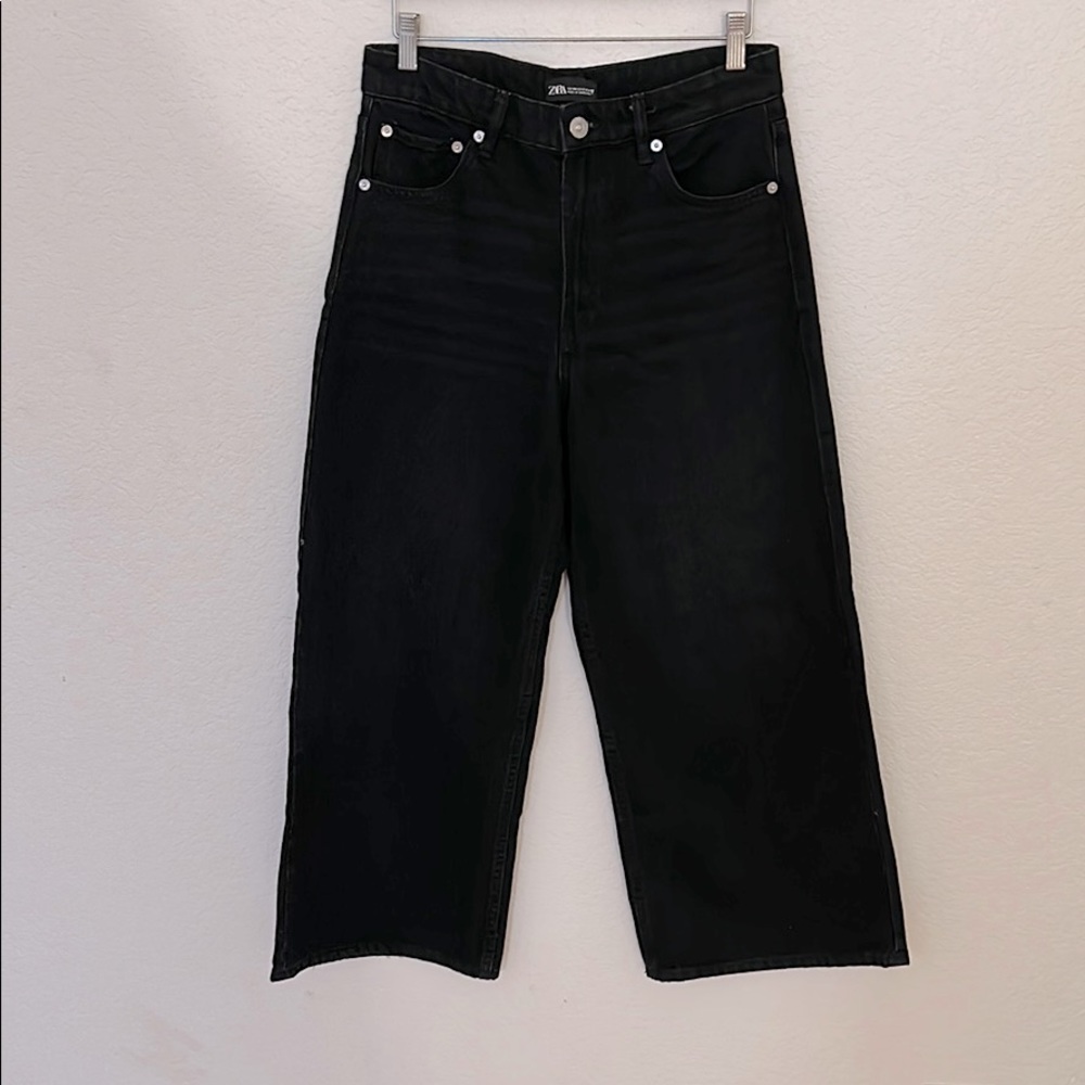 Zara Black Wide-Leg Flare Jeans